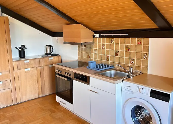Monteurwohnung Vicy Mit Gartenblick Apartment *