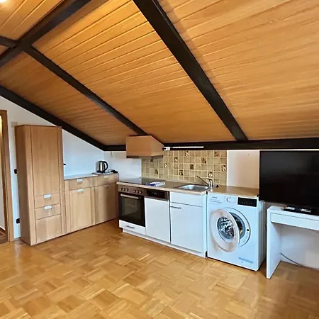 Monteurwohnung Vicy Mit Gartenblick * Windach